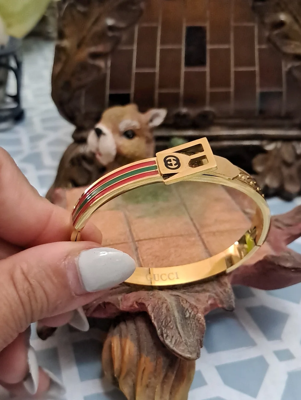 Fashion Gold-Tone Enamel Buckle Bangle Bracelet - Red/Green Stripe